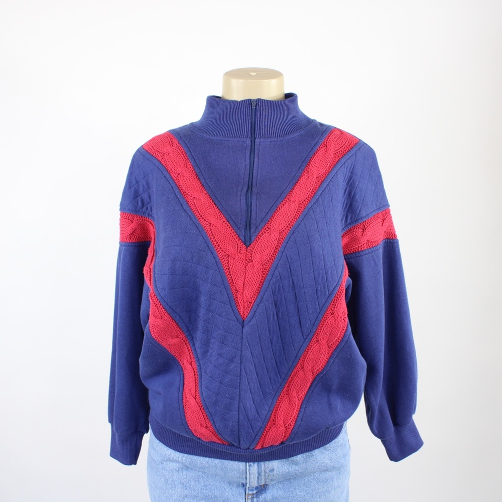 G Casuals geometric zip up sweatshirt